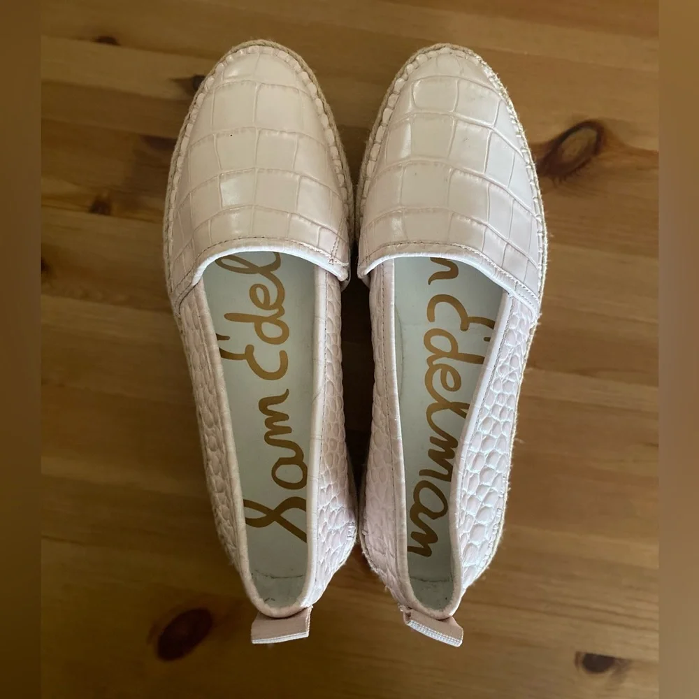 Sam Edelman Light Pink Embossed Leather Kesia Espadrille Flat Size 6 NWOT